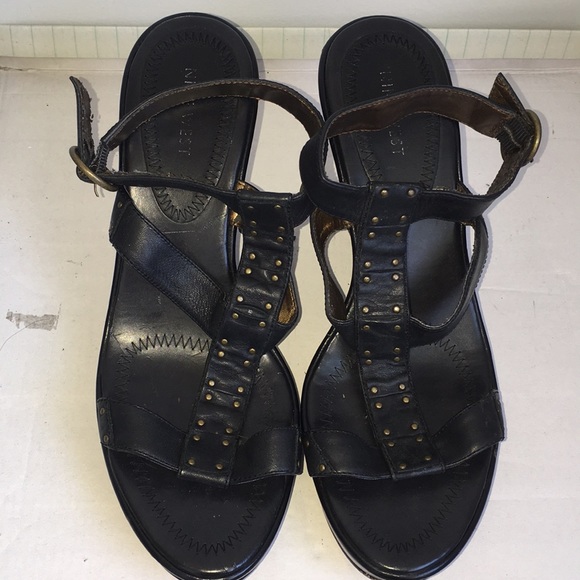 NINE WEST WEDGE HEELS WITH BRONZE STUDS - Picture 2 of 8